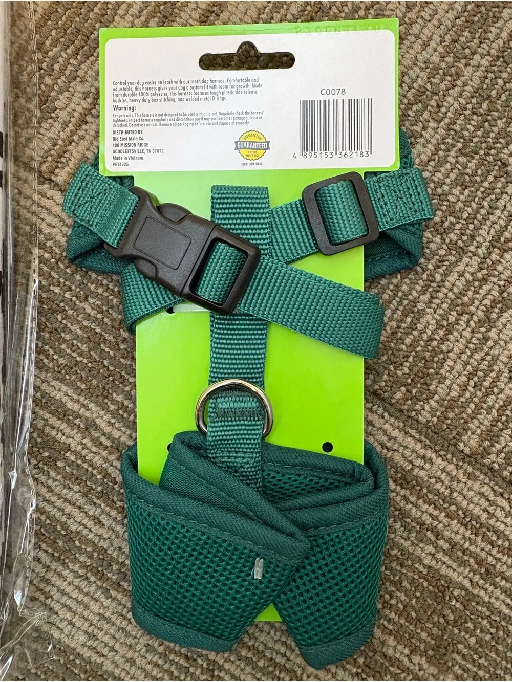 Forever Pals All Purpose Pet Mat and Green Dog Harness Bundle